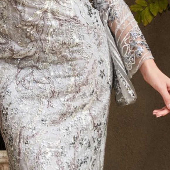 COPY - Silver mermaid lace bridesmaid formal mother of the bride dress - Picture 3 of 9